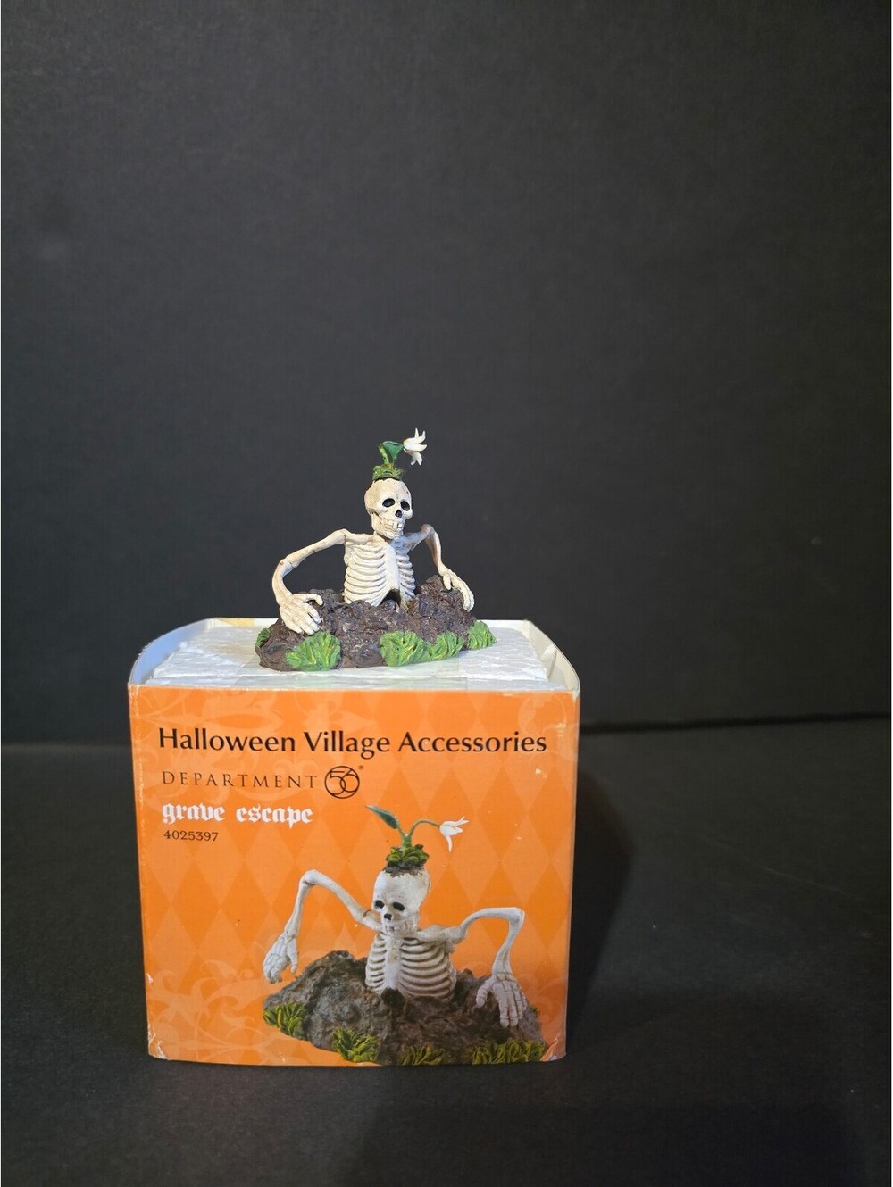 Department 56 Halloween Village Accessory Grave Escape
